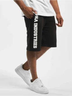 Alpha Industries Herren Shorts Big Letters In Schwarz