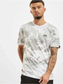 Alpha Industries Herren T-Shirt Basic Small Logo In Camouflage