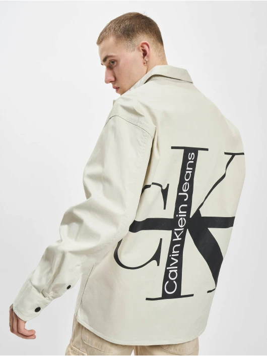 Calvin Klein Herren Hemd Stripe Back Graphic In Beige 1 Calvin Klein Herren Hemd Stripe Back Graphic In Beige