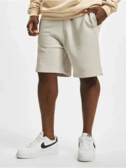 Herren Shorts Heavy In Grau