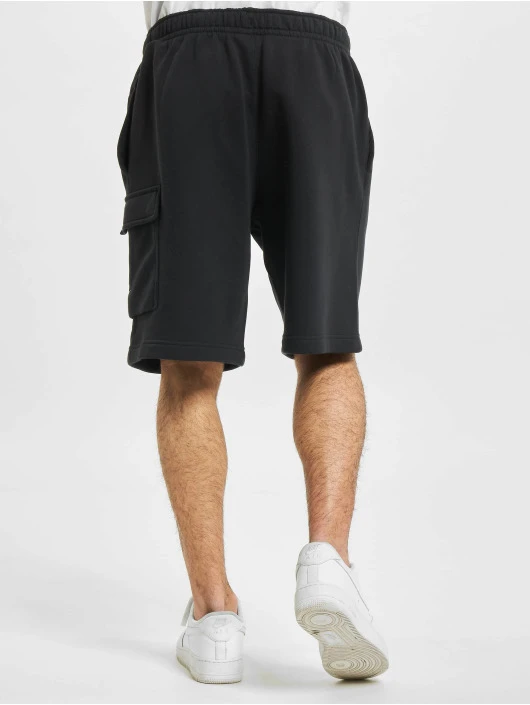 Nike Herren Shorts Club Cargo In Schwarz 2 Nike Herren Shorts Club Cargo In Schwarz – Bild 2