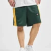 Unfair Athletics Herren Shorts Dmwu Patch In Grün