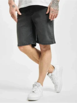 URBAN CLASSICS Herren Shorts Relaxed Fit Jean In Schwarz